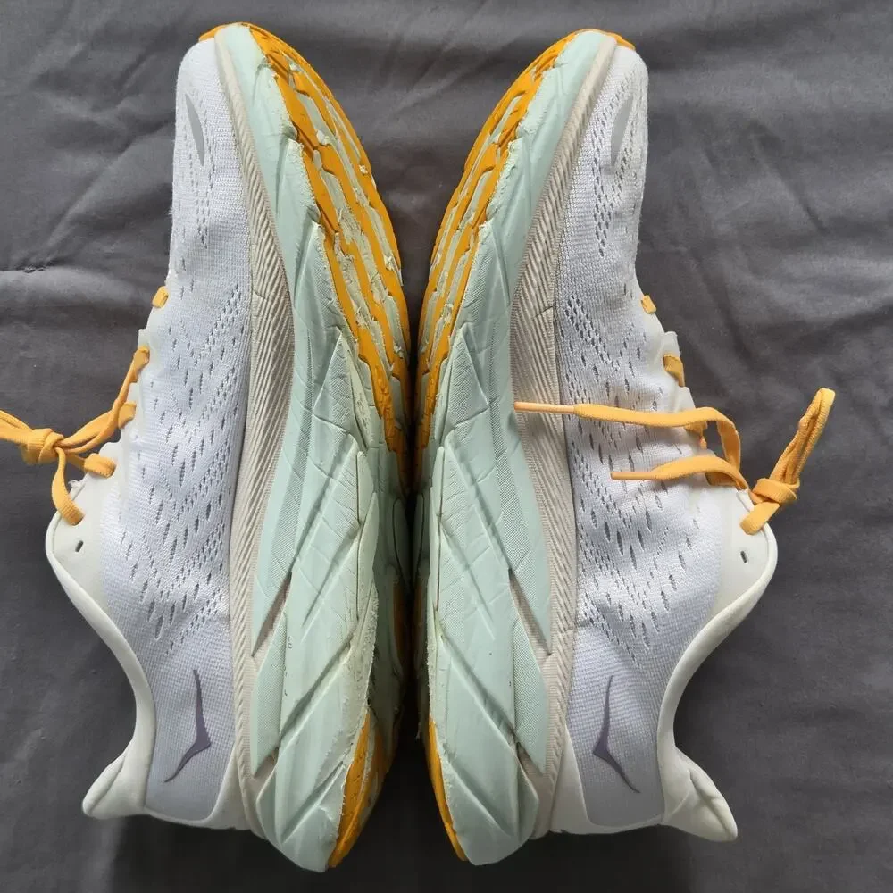 Hoka One One Womens Sz 10.5B Clifton 8 Running Shoes Sneakers Yellow White